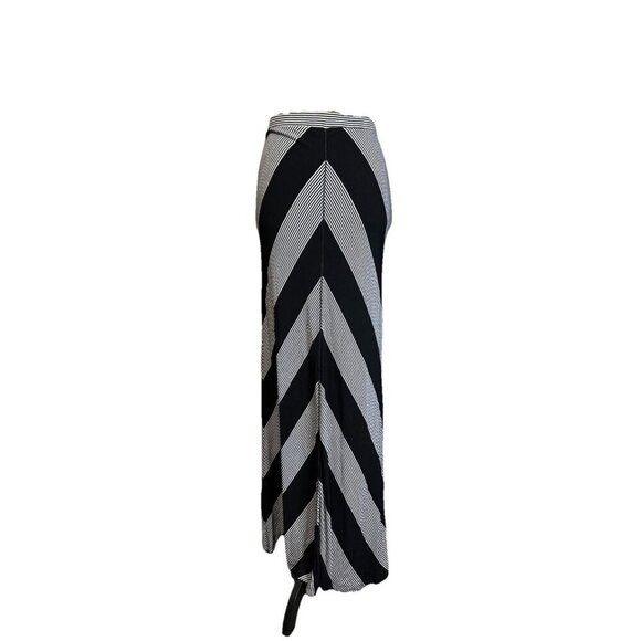 MAXI LONG SKIRT Chevron Geometric Print Lot Of 2 Stretchy Beach Coastal SMALL - Picture 5 of 12